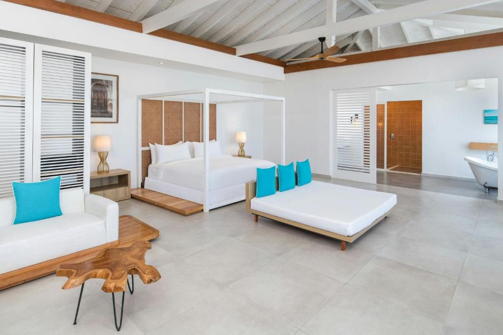 Luxury Ocean Suite